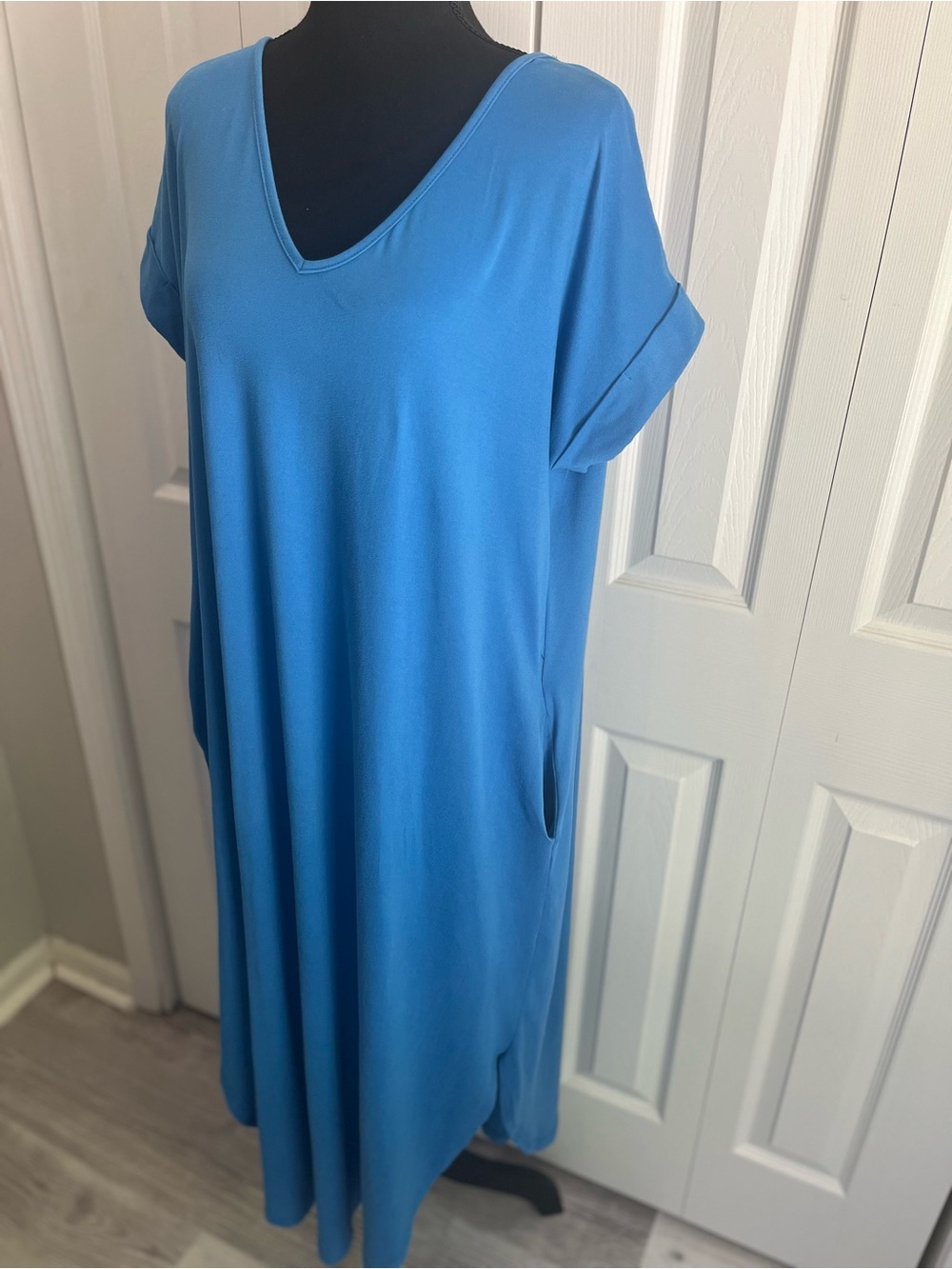 entro Bright Blue Knit Dress